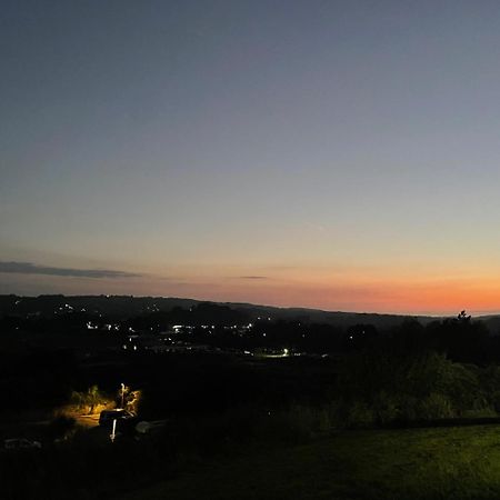 Ser Ar Y Bryn- Lovely Family Home With Garden, Walk To The Village And Beach 桑德斯富特 外观 照片